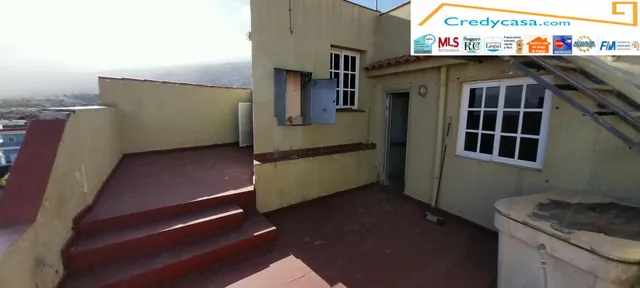 Los Realejos (Alto). se vende casa unifamiliar.- con vistas. — 2