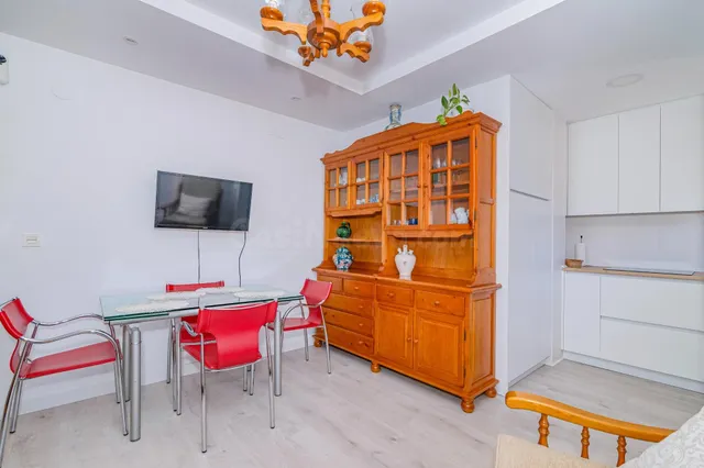 Apartamento con 2 dormitorios al lado de la playa San Cristó - foto 5