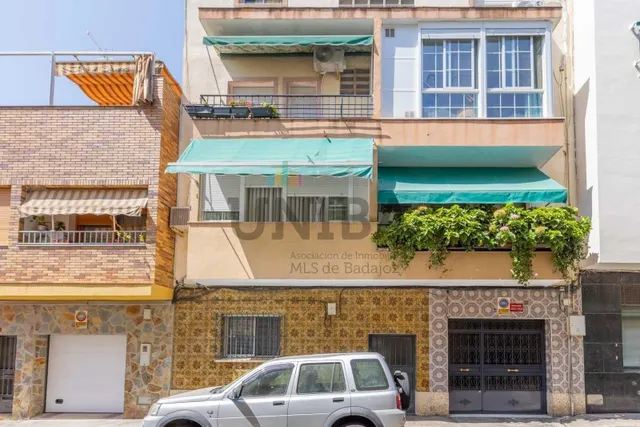 PISO REFORMADO ANTONIO DOMINGUEZ — 13
