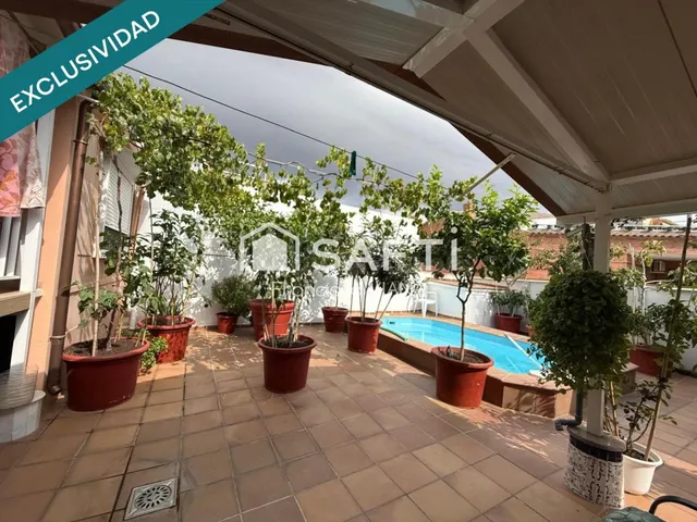 Gran casa con piscina, garaje y mucho espacio - foto 3