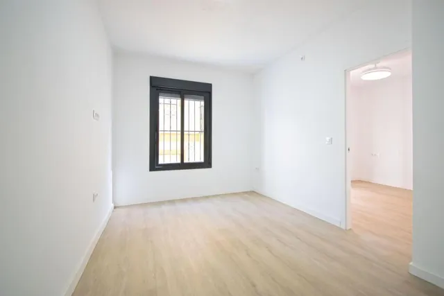 Piso en Venta en Sevilla Sevilla — 5