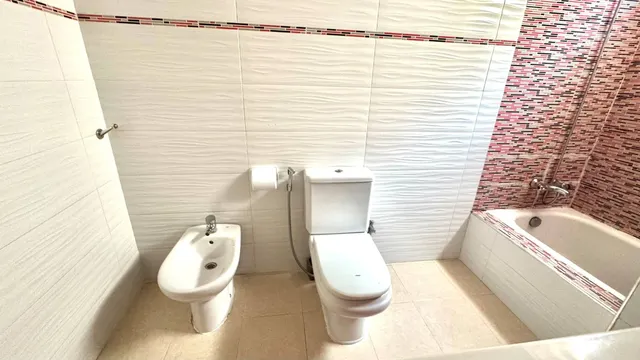 Amplio Piso en Alicante - Ideal para Familias — 9