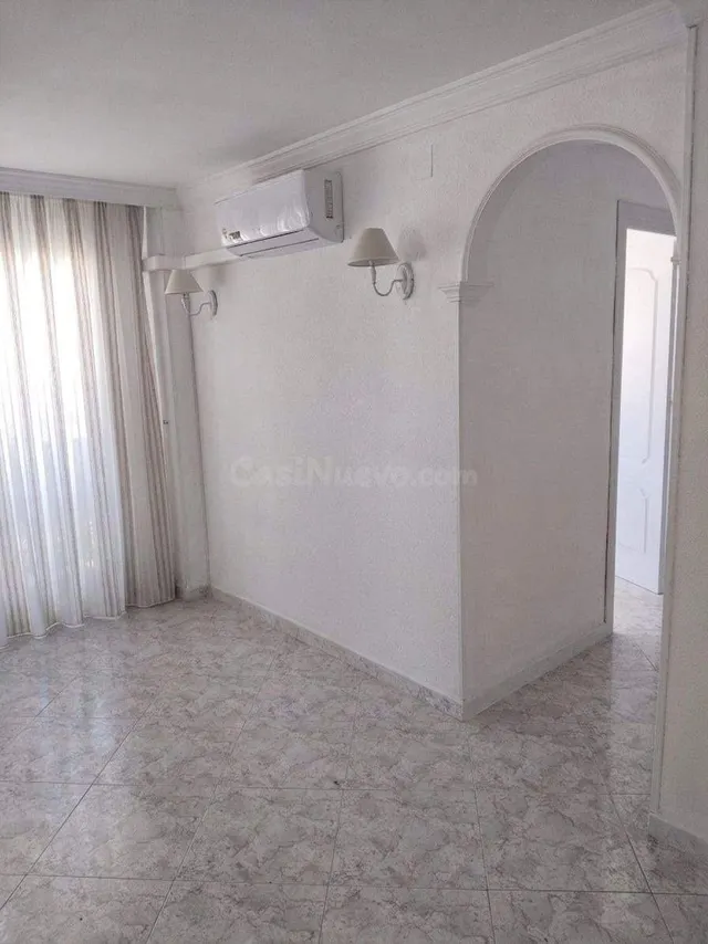 ÁTICO EN 10ª PLANTA CON DOBLE TERRAZA Y VISTAS ABIERTAS — ZO - foto 5