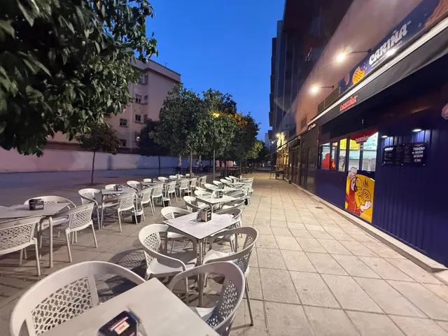 Traspaso Magnífico Local en el Porvenir — 46