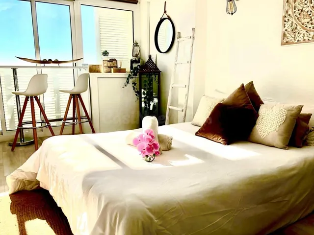 Precioso estudio a pocos pasos de la playa, con licencia tur
