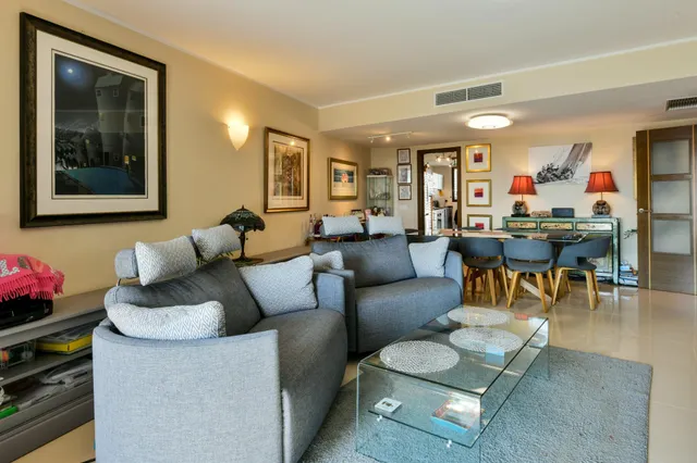 Precioso ático con terraza privada — 25