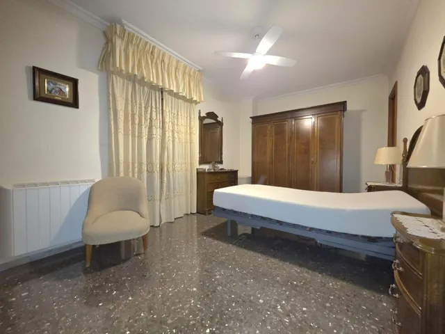 MAGNÍFICO PISO EN EL CENTRO DE ELCHE — 25