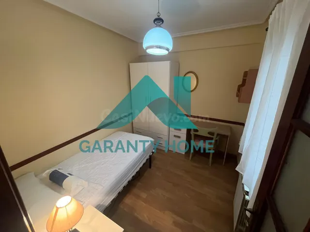 ¡ÚLTIMA HABITACIÓN DISPONIBLE EN PLENO CENTRO DE CÁCERES! - foto 3