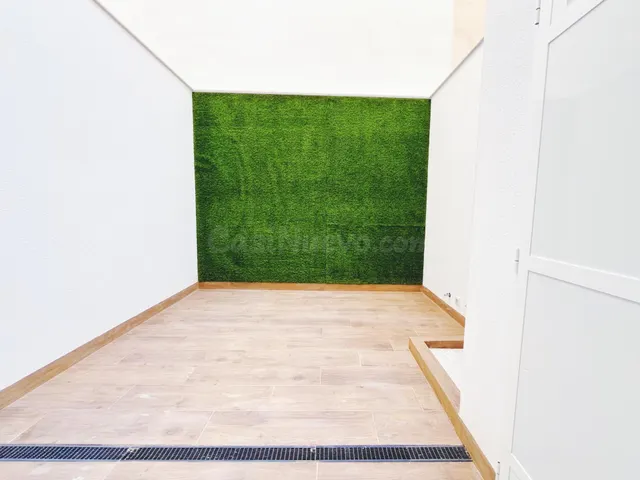 APARTAMENTO A 160 METROS DE LA PLAYA DEL CURA-TORREVIEJA — 2