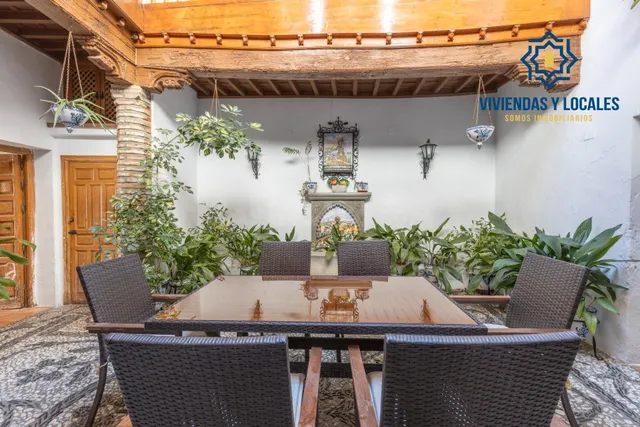 Auténtica casa con corrala tradicional y azotea en el corazó - foto 5