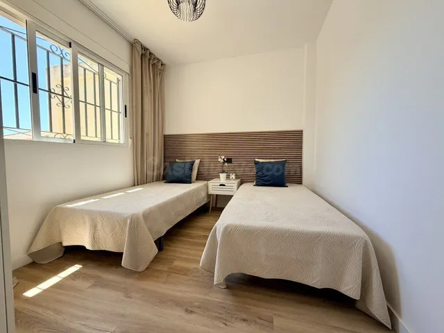 Casa 3 habitaciones 104m² en venta - Los Balcones - Los Alto - foto 4