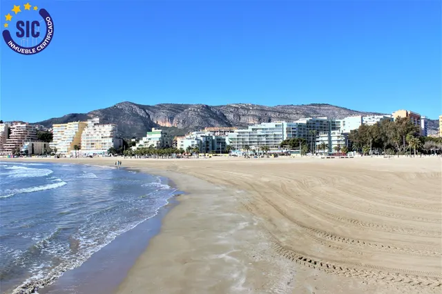 Magnifico apartamento de tres habitaciones junto al mar con piscina, garaje y trastero, zona playa de la Concha — 4