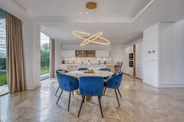Chalet 5 habitaciones 441m² en venta - Costa Del Sol — 12