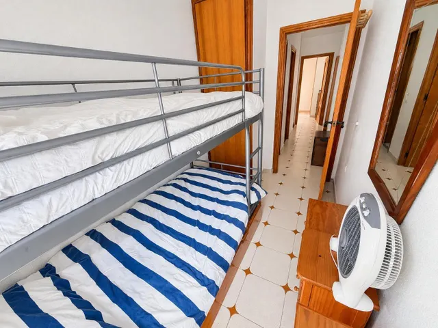Dúplex / vivienda amplia con piscina y dos terrazas — 22