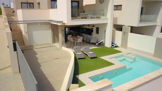 Chalet 4 habitaciones 319m² en venta - Residencial benimar — 47