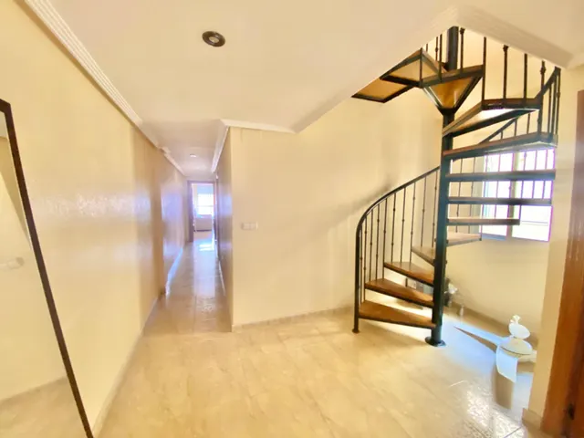 Magnifico atico duplex en el parque severo ochoa, la vivienda esta alquilada especial para invesores — 17