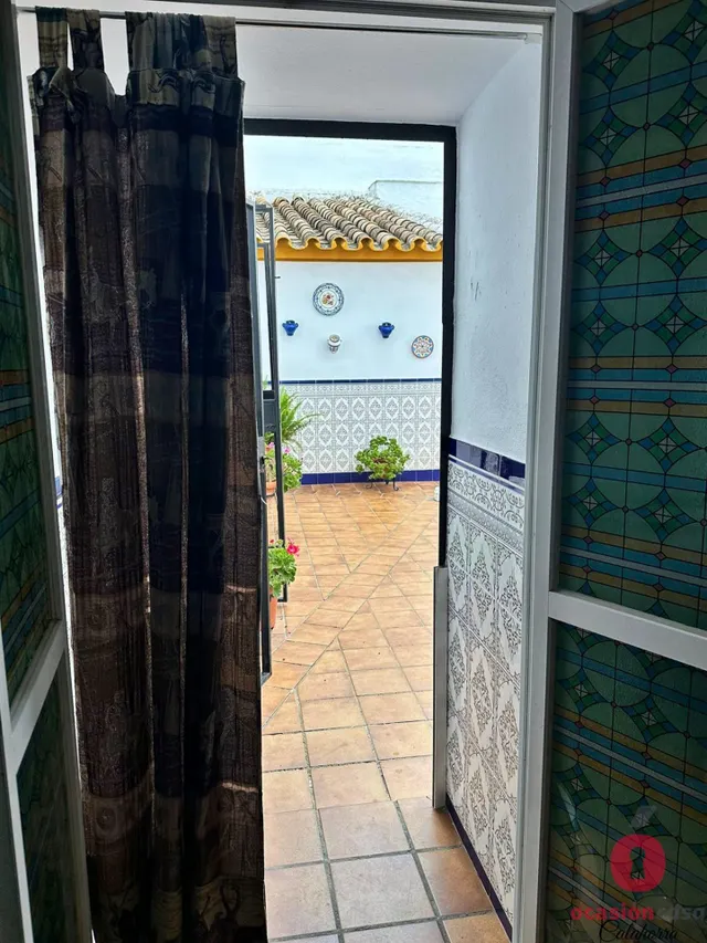 GRAN CASA JUNTO AL AYUNTAMIENTO DE ALMODÓVAR DEL RÍO - VISTAS AL CASTILLO — 22