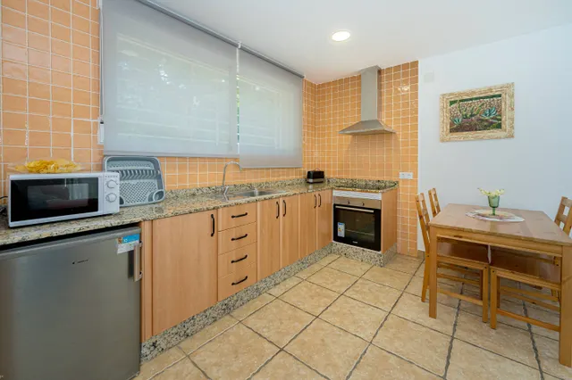 Propiedad con encanto en venta en Tossal Gros con tres villas, piscina privada y potencial infinito — 30