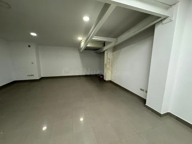 ¡¡ATENCION EMPRENDEDORES!! AMPLIA OFICINA EN ALQUILER EN AVE - foto 4