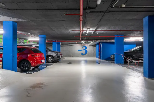Parking 10m² en alquiler - Barcelona — 11