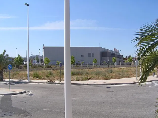 SOLAR INDUSTRIAL ELCHE — 2