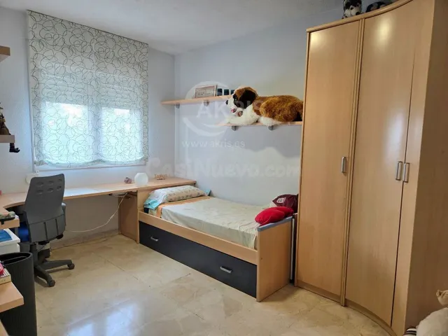 Chalet Independiente en Olias Del Rey — 25