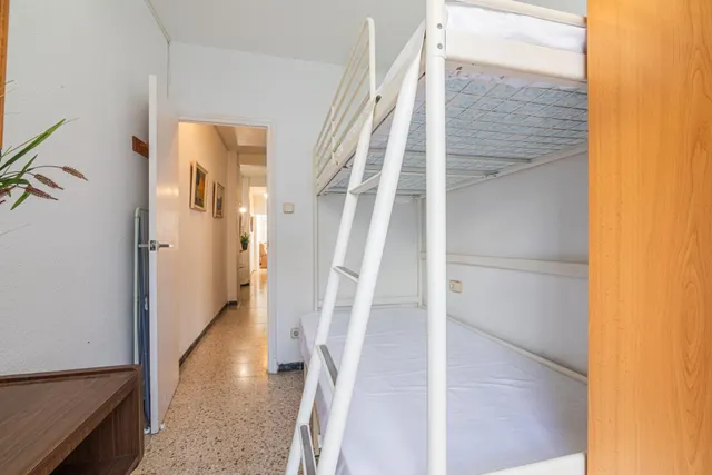 ¿y si pudieras tener vistas al mar desde la terraza de tu apartamento? ¿y si bajar a la playa es simplemente dicho y hecho? — 37