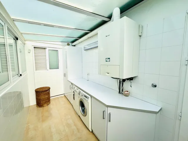 Chalet urbano con piscina en Elche, zona Torreta-Portalada. — 35