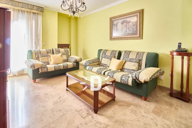 SE ALQUILA BONITA VIVIENDA EN BENETUSSER — 9