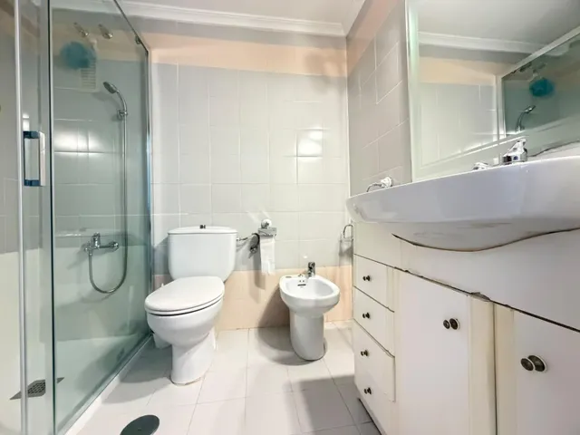 Vivienda con vistas a Plaza América, 3 dormitorios y garaje incluido — 19
