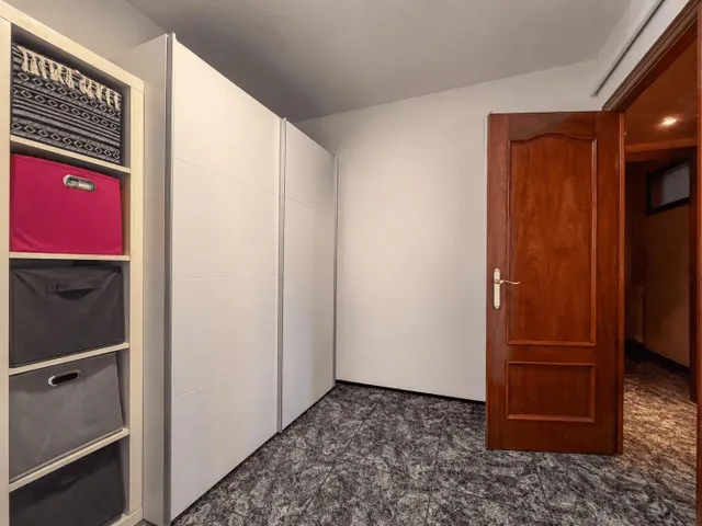 PISO EN LA PARADA — 14
