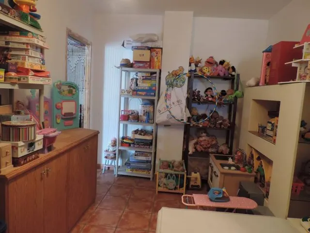 chalet en zona del colegio elians — 46
