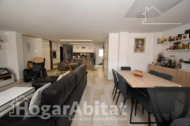¡REFORMADO! PRECIOSO, EXTERIOR Y CÉNTRICO CON BALCÓN Y TRAST - foto 4