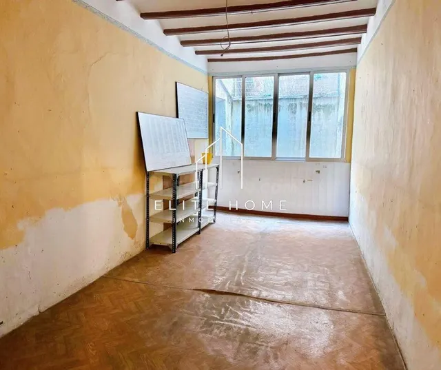 CASA URBANA EN BUEN ESTADO IDEAL TANTO PARA USO RESIDENCIAL  - foto 4