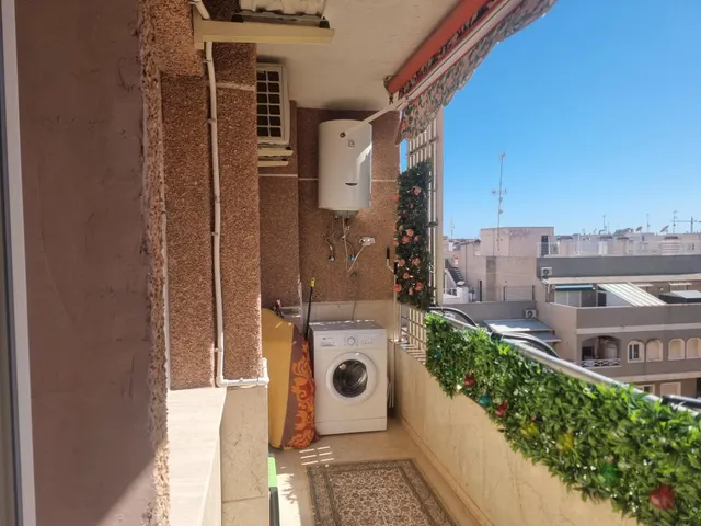 Acogedor Apartamento Reformado a Pocos Pasos de la Playa en Torrevieja — 8