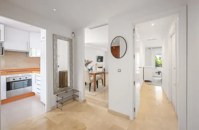 Planta baja 2 habitaciones 90m² en alquiler - Marbella — 26