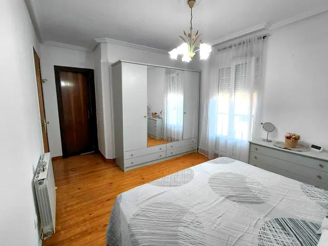 CASA INDEPENDIENTE CON JARDÍN — 37