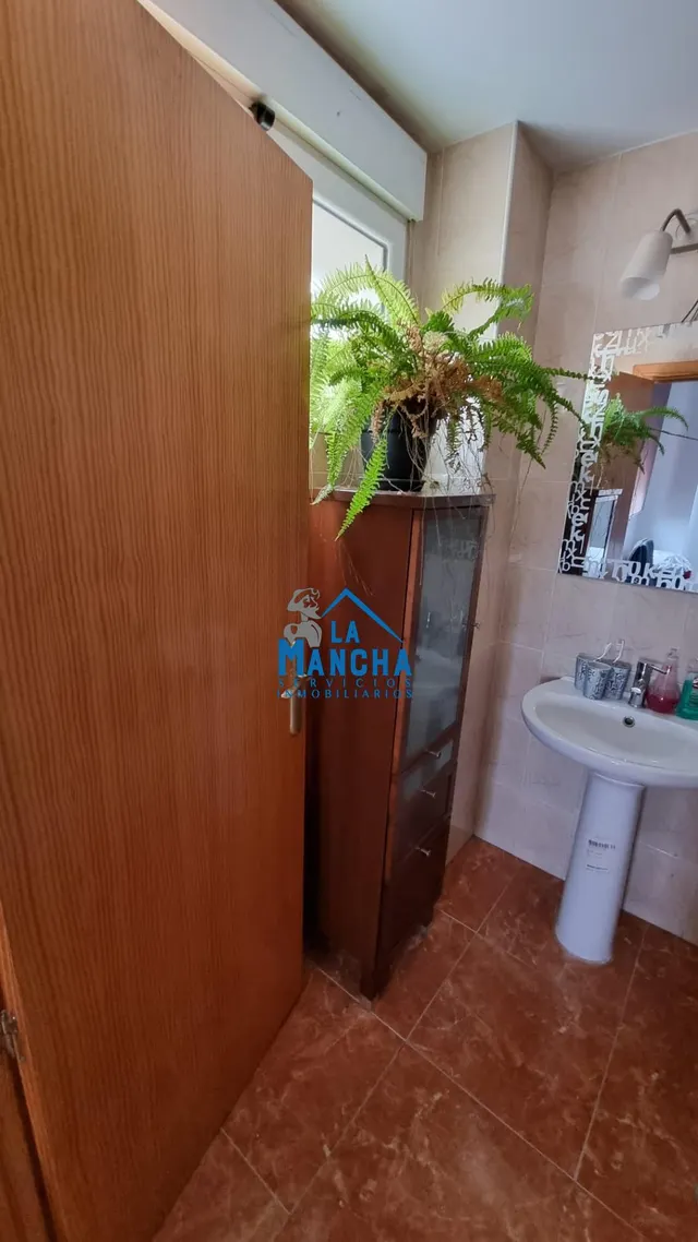 *105.000€* INMOBILIARIA LA MANCHA VENDE ADOSADO EN CASAS DE JUAN NUÑEZ-ALBACETE — 17