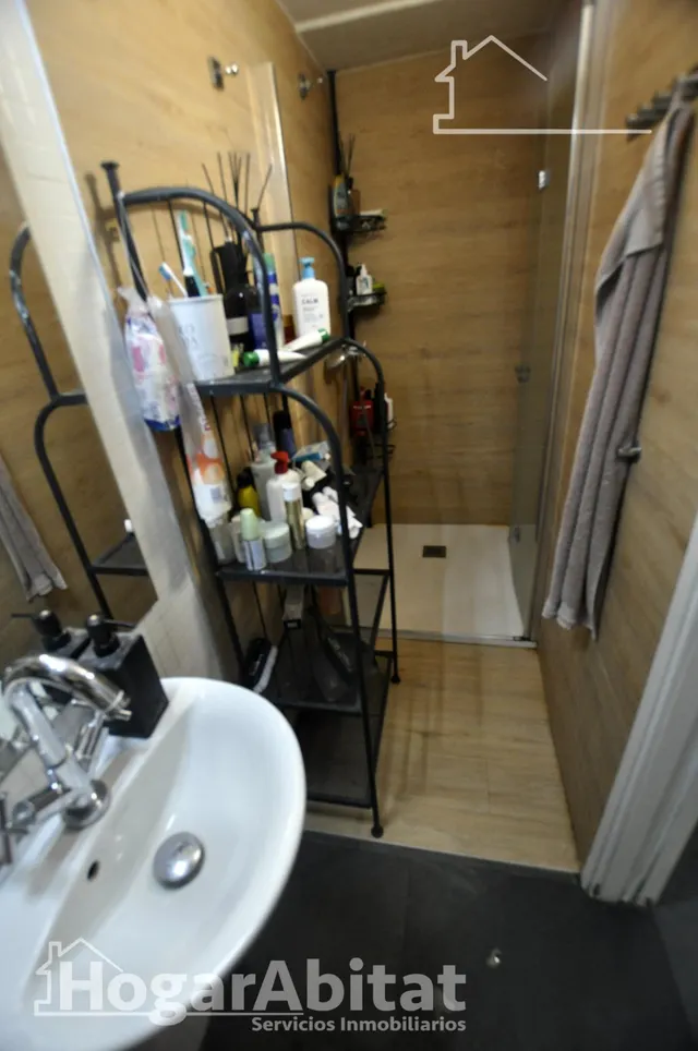GRAN ÁTICO SEMINUEVO EN RESIDENCIAL CON GARAJE Y PISCINA — 27