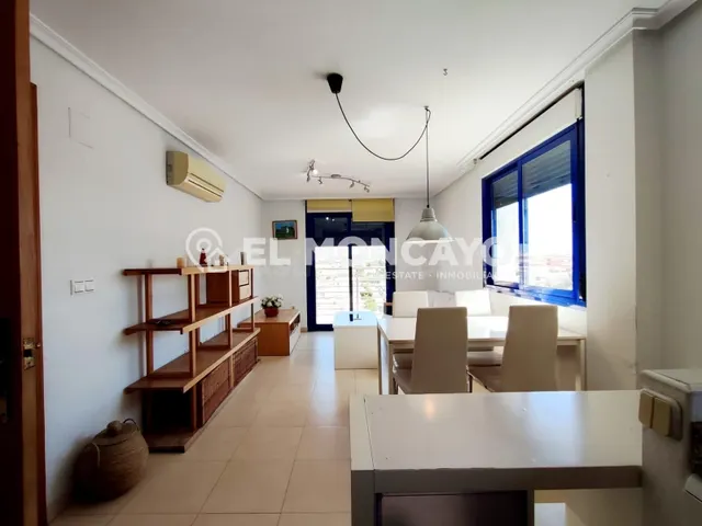 Fantástico apartamento con vistas al mar en Torrevieja, Alicante — 15