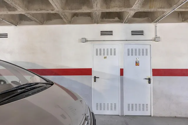 Estudio en Torrevieja con piscina comunitaria — 28