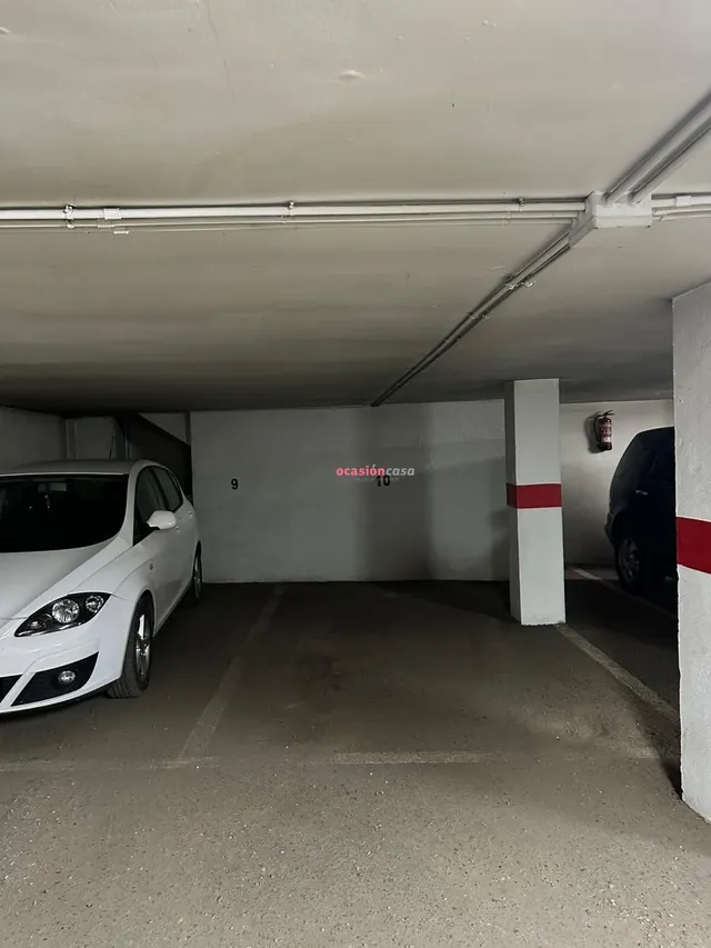 Plaza de aparcamiento en venta — 5