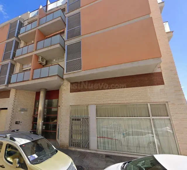 Se vende local OKUPA en Orihuela (Alicante). - foto 2