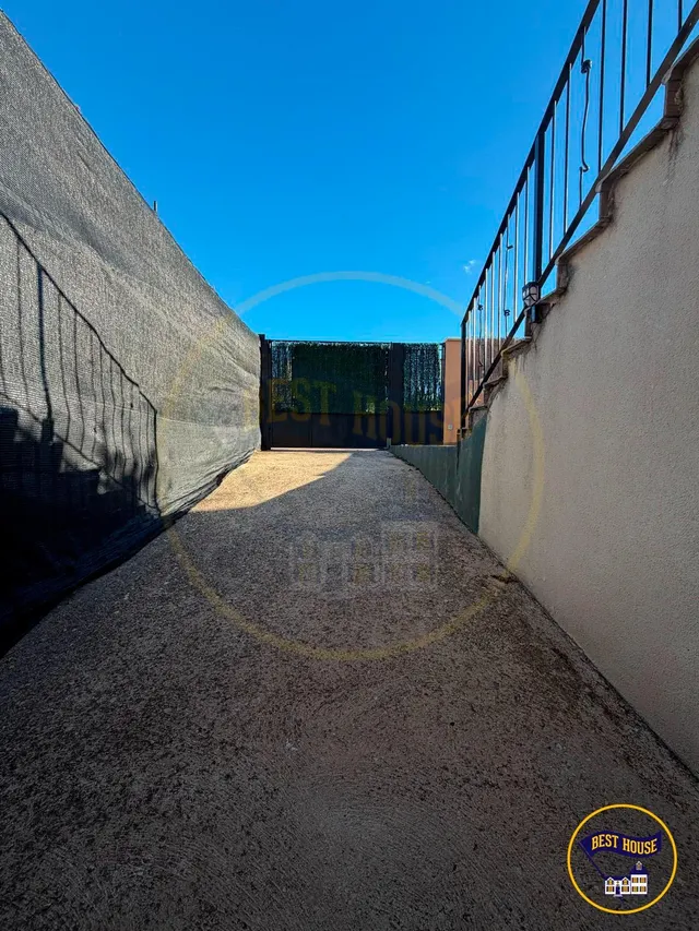 Chalet en venta en arcas del villar — 46
