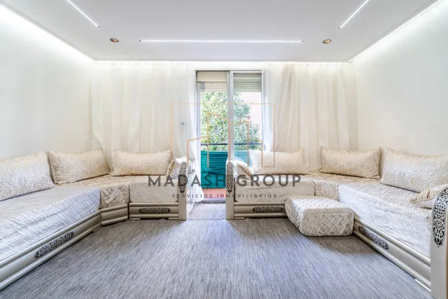¡casi a estrenar! piso de 3 habitaciones reformado en pleno centro, Reus — 4