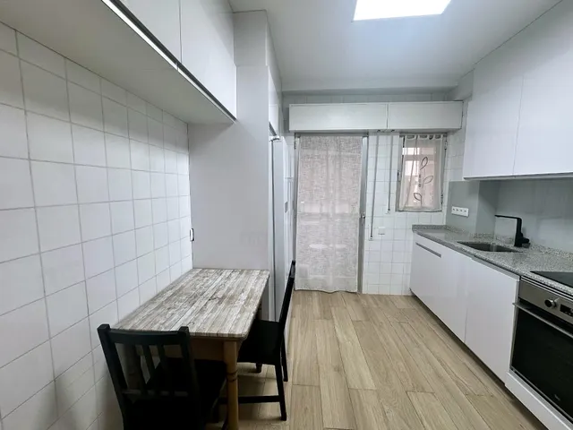 Habitación en alquiler en Zamora, Ensanche–Tres Cruces | 310 €/mes — 11