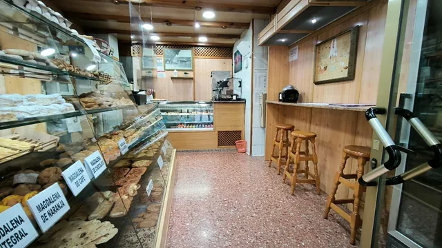 TRASPASO CON VENTA LOCAL — 2