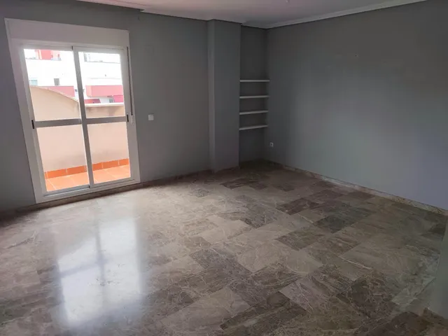 Ático junto a Hipercor. Solarium vistas 360º — 7