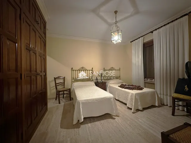 VENTA DE CHALET DE LUJO EN NOVELDA — 30