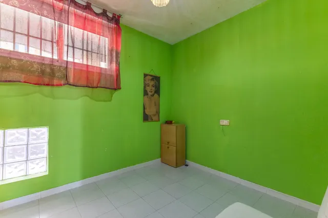 APARTAMENTO DOS DORMITORIOS ZONA LA VELETA . — 23